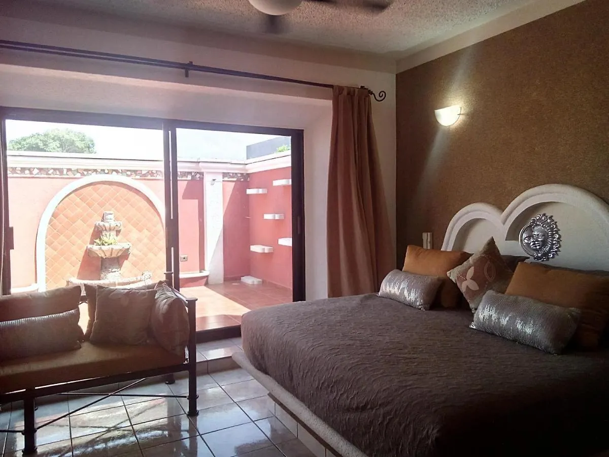 Hotel La Josefina Playa Del Carmen Messico