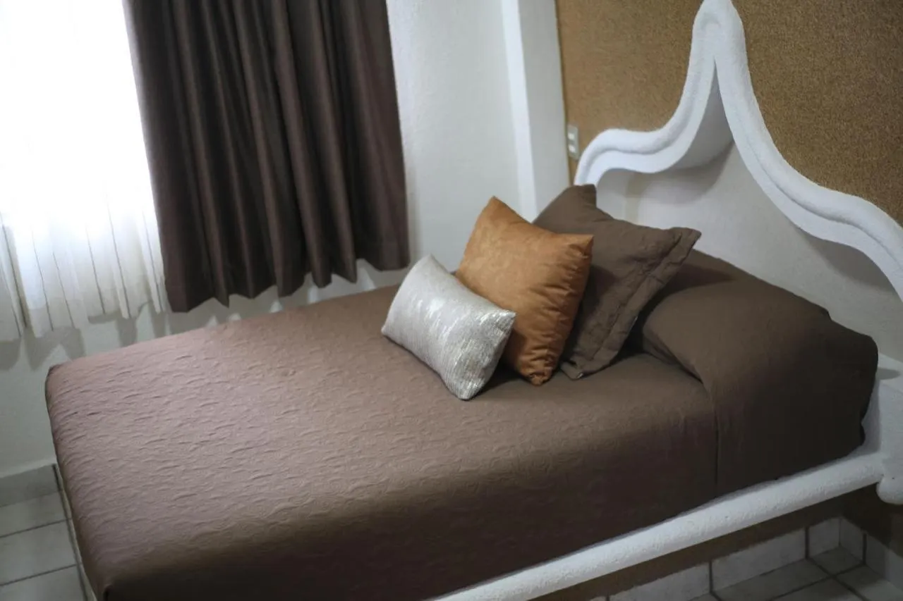 Hotel La Josefina Playa Del Carmen 5*,